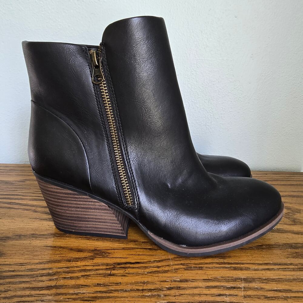 Korks Hattie Wedge Booties Women's 11M Black Faux Leather Boho Casual Comfort